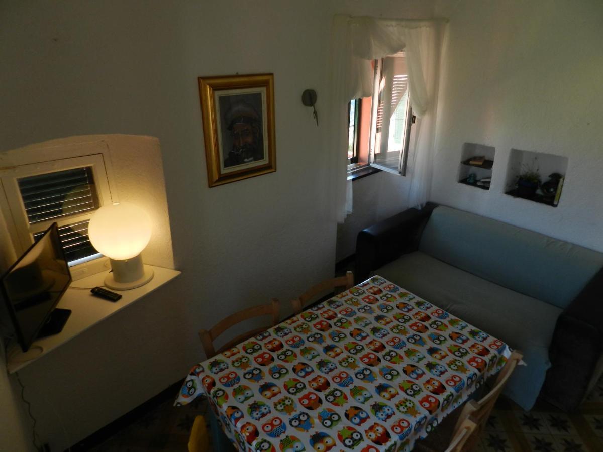 Trilocale In Dimora Tipica Apartment Montale  Exterior photo